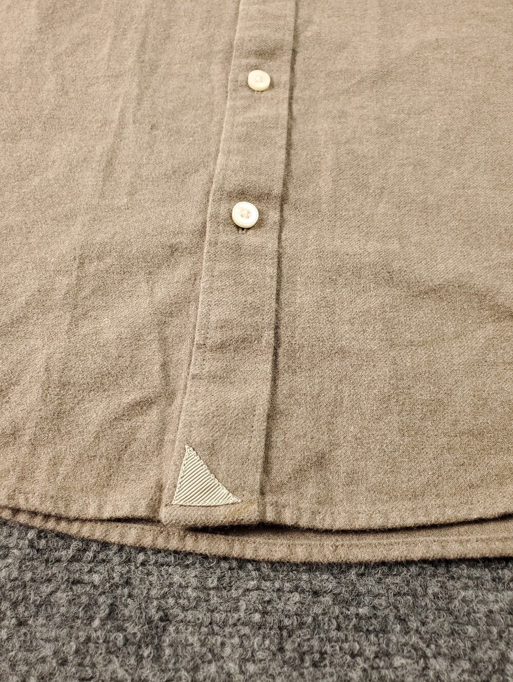 UNTUCKit Sherwood Button Up Shirt XL Slim Fit Flannel Tan Beige Smart Casual - Picture 6 of 10